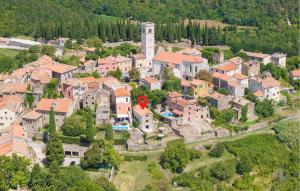 2 Bedroom Beautiful Home In Oprtalj 