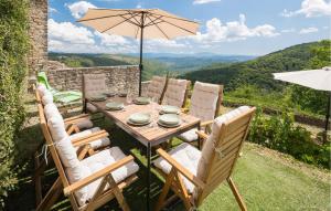 2 Bedroom Beautiful Home In Oprtalj 