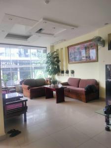 Khách sạn CHEZ CHICHI