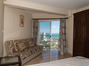 Jomtien Beach Condominium S1 by Olga