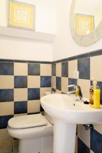 Lanza Coloradas 20, heated pool