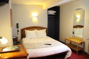 Hotels Hotel Restaurant La Cigogne : Chambre Familiale