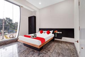 Hotel O SAPTHAGIRI RESIDENCY