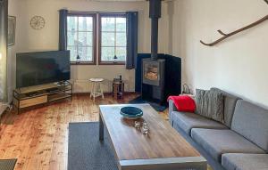 4 Bedroom Beautiful Home In Hörby