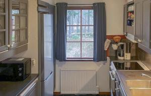 4 Bedroom Beautiful Home In Hörby