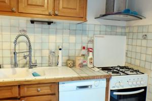 T5 house with Wifi - garden and terrace