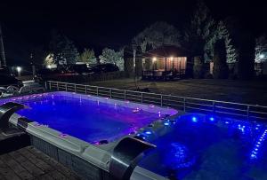 Луксозна вила - Стрелча, джакузи с минерална вода