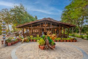 Pachmarhi Ecotel Resort by Vanyum