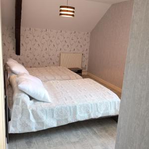 B&B / Chambres d'hotes ROB Les 2 Ponts : photos des chambres