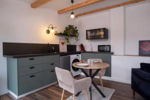 Studio cosy avec piscine les Accatine 2