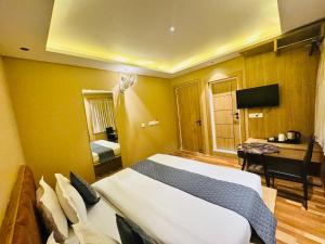 Hotel Pashm Home