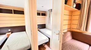 Campings Camping Country Park Touquin - Site Officiel - Next to Disneyland Paris : photos des chambres