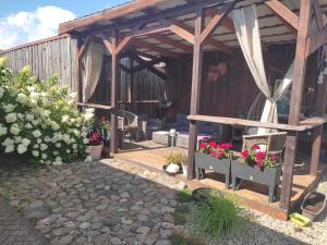 Apartments near old town with private parking