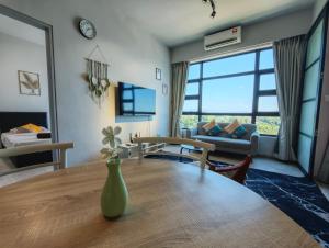 Jesselton Quay Suites