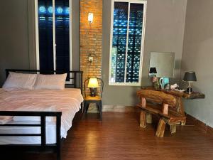 Cozy House Hotel and Retreat