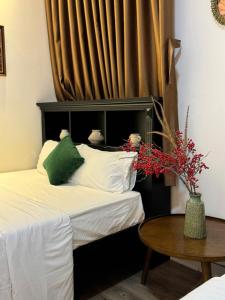 Refined Boutique Studio, Hoan Kiem