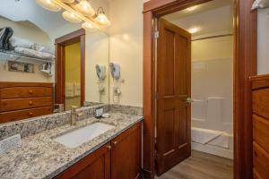 A122 Studio Standard View