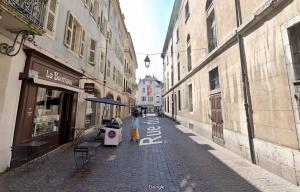 Appartements Studio hyper centre avec parking : photos des chambres