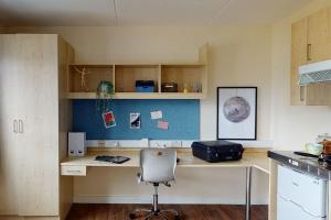 Student Only Platinum Studio McMillan Residence