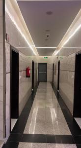 شقق روشن واحد للشقق المخدومة