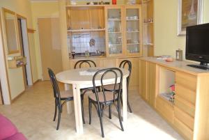 Cristallo Residence 3H