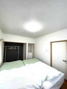 Minpaku SAKURA 民泊 戸建貸切 彦根城まで車10分 無料駐車場 普通2台小型1台