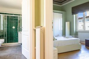 Romantic Florence City Center Suite