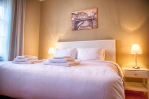 Superior King Room room in Goldsmith