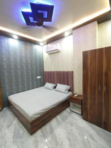 Suryavanshi Inn