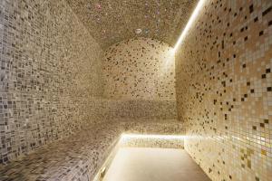 Crowne Plaza Constanta - Mamaia Beach by IHG