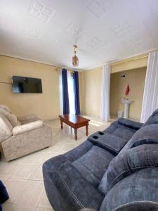 3 Bedroom Fine Executive Homes, Rodi KOPANY HOMABAY