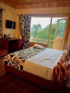 The Pineyard Pahalgam