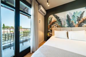 Nest by the Sea, Nilie Hospitality MGMT