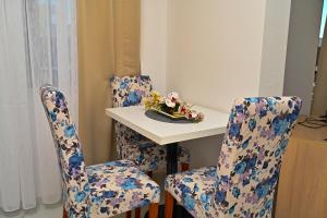 Stars Five Apartments