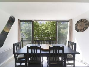 Appartement 6 pers 3 étoiles avec casier à skis à Gourette - FR-1-400-60