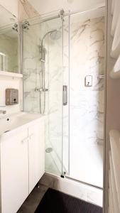 Appartements Sceaux - Locations dans Maison de Charme : photos des chambres