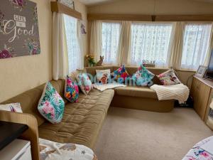 Golden Sands & Winkups