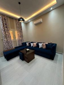 Stylish Furnished Apartment in a Quiet Villa Area New Cairo, Al Narges 2
