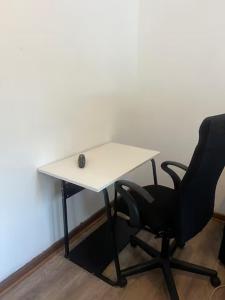 Shalom Shalom - Stylish New Stay in the Heart of Fourways