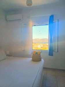 Georgia Rooms Milos