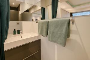 Appartements ☆Loft 35m2 Lyon 6 Menage inclus/pas de check out☆ : photos des chambres