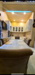 Loelyta Family Art House