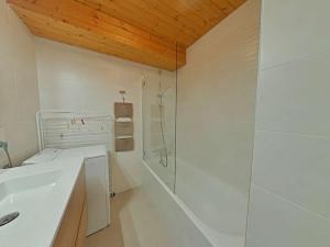 Appartement cosy avec cheminée et balcon, 6 couchages, Le Grand-Bornand - FR-1-241-63