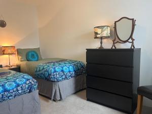 Stay Still Indian Court