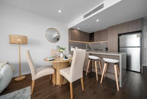 골드코스트 Starview Suite - Private Oceanview 2 Bedroom Apartment on the Star Residence Broadbeach, Free Carpar 싱글룸 로비