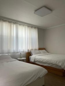 Soo House - 3hvězdičkové hotely ve městě Tedžon