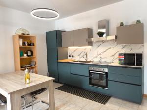 SG Family - Pastello Garda Apartment B1 - Pool & Center