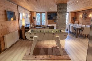 Chalet Magique - 4 stars - 4 bedrooms - center of Alpe d'Huez