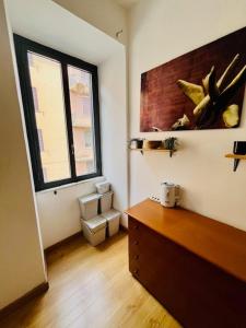 Little Colosseum Gem