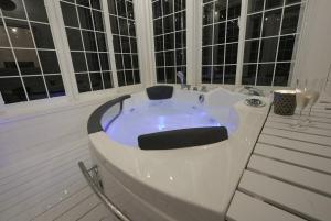 Forest Villa Sunland